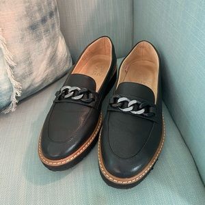 Naturalizer Black Loafers